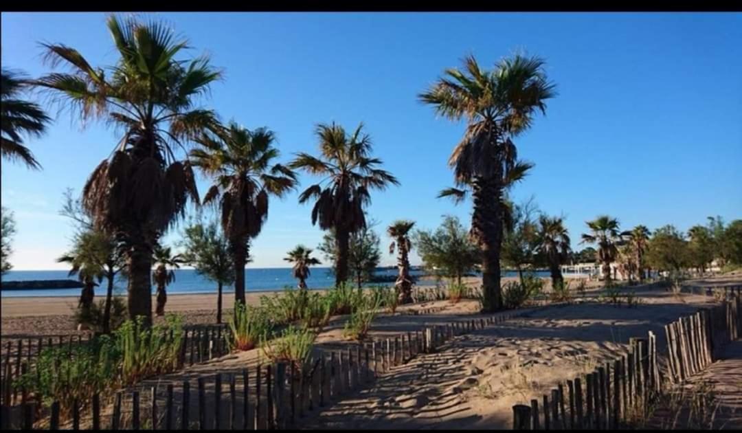 Vacances Familiales Dans Camping Avec Piscine Fréjus Exterior foto
