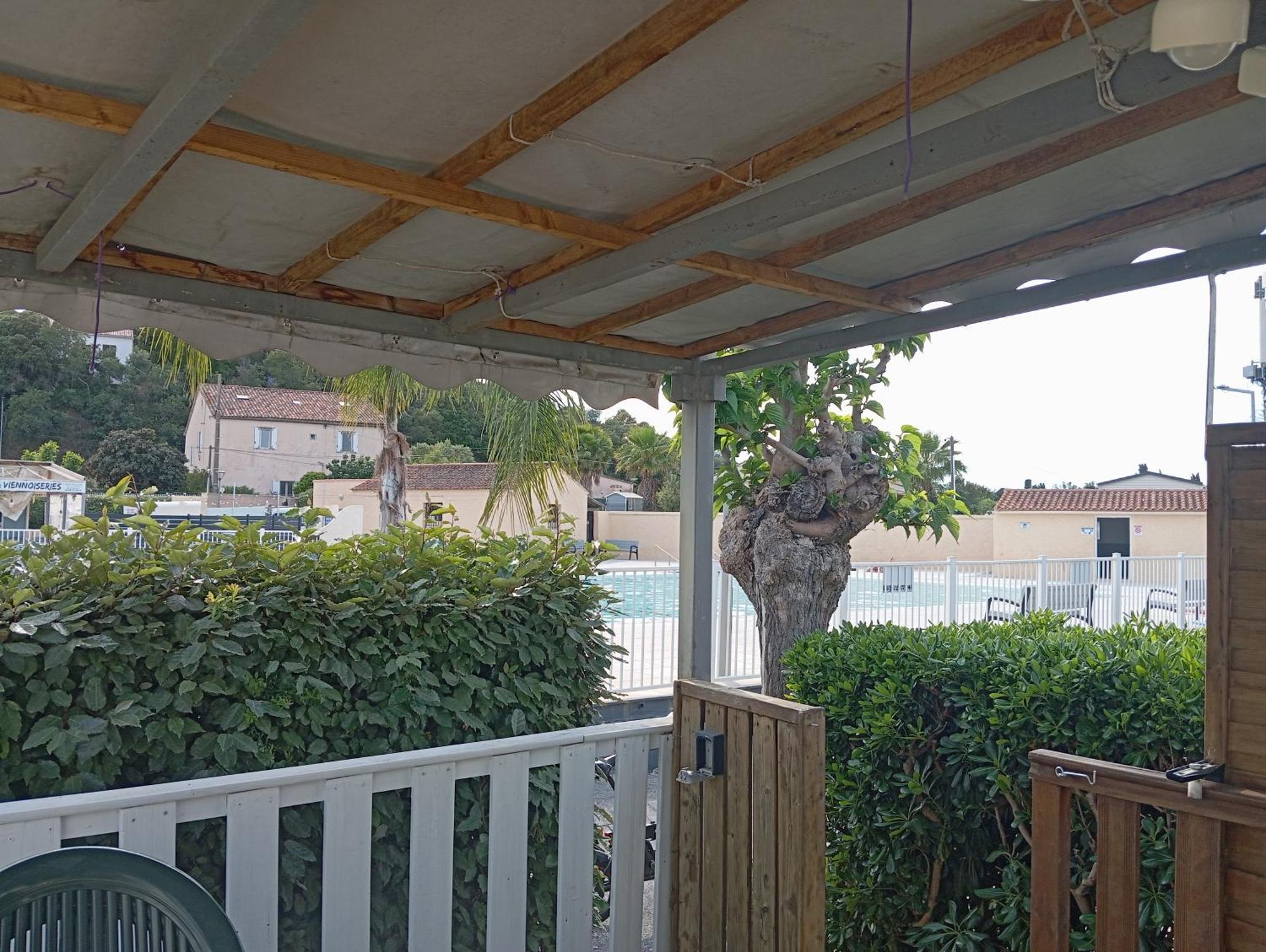 Vacances Familiales Dans Camping Avec Piscine Fréjus Quarto foto