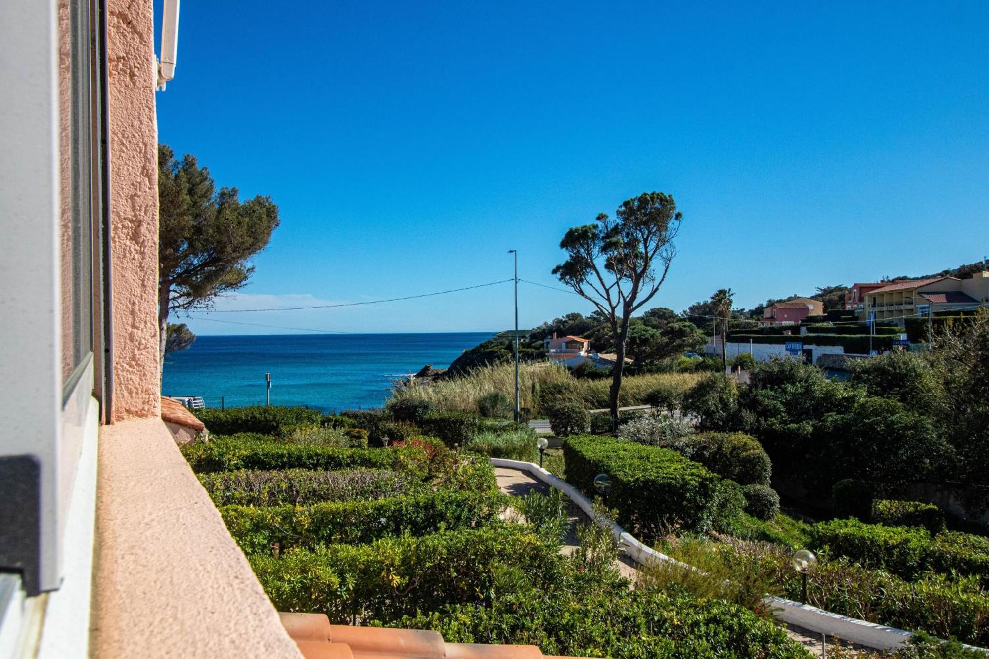 Vacances Familiales Dans Camping Avec Piscine Fréjus Quarto foto