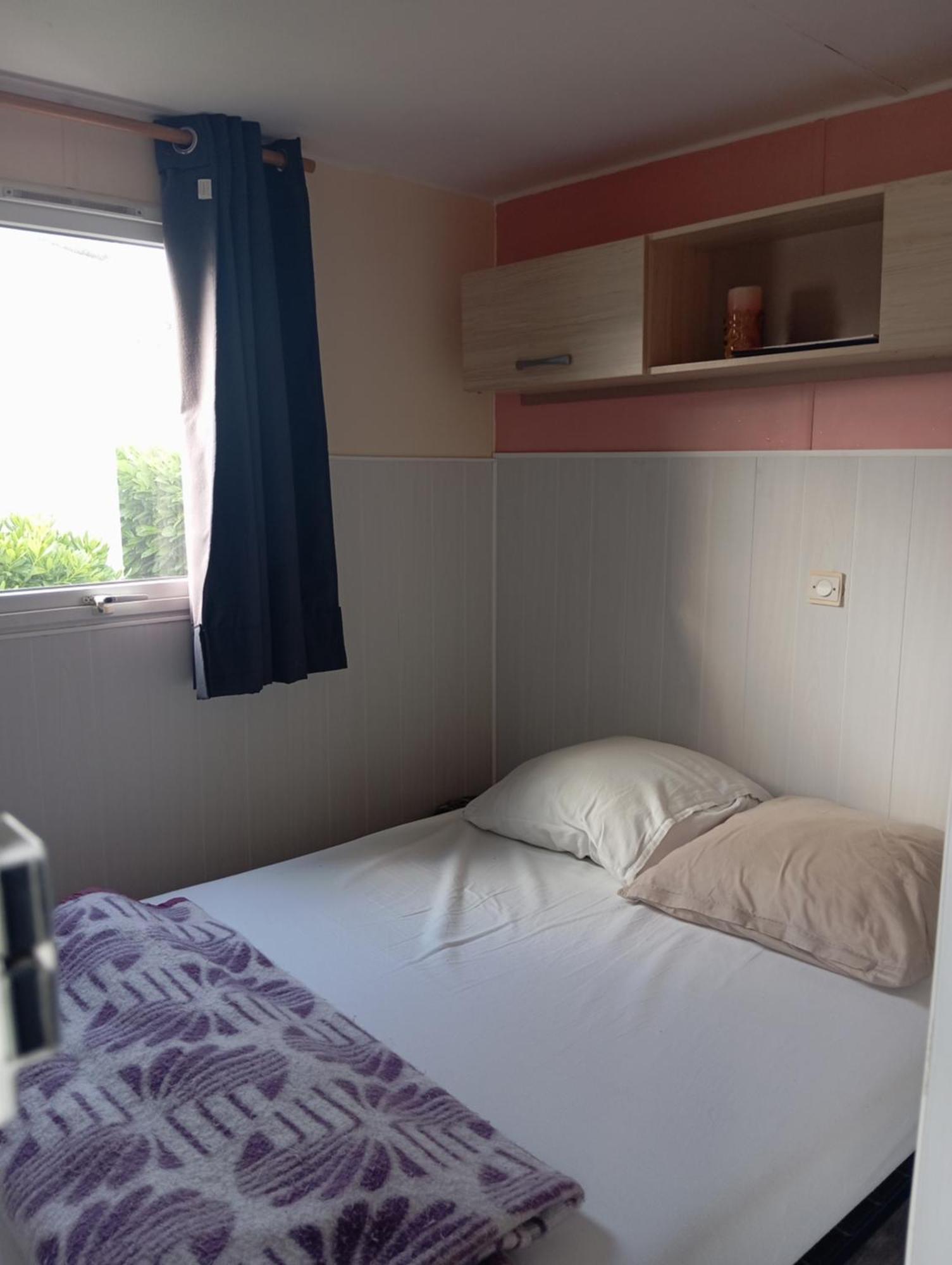 Vacances Familiales Dans Camping Avec Piscine Fréjus Quarto foto