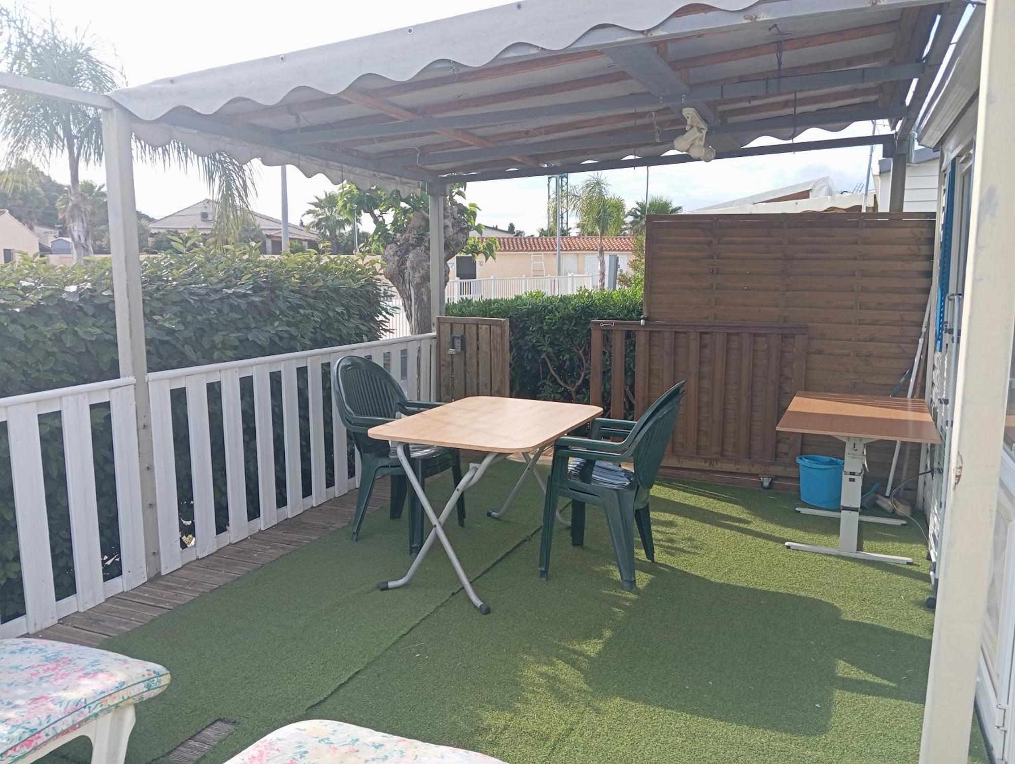 Vacances Familiales Dans Camping Avec Piscine Fréjus Quarto foto