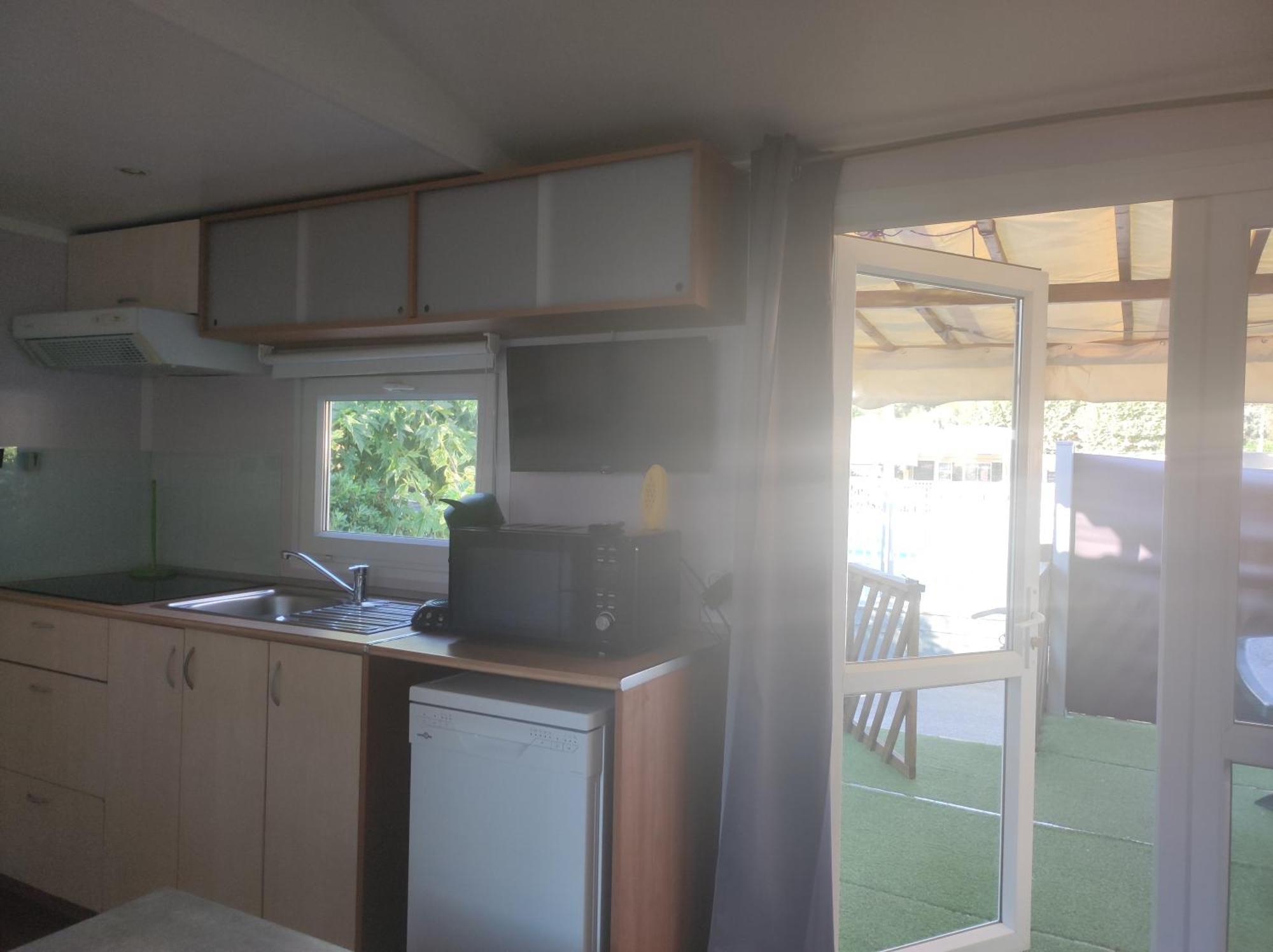 Vacances Familiales Dans Camping Avec Piscine Fréjus Quarto foto