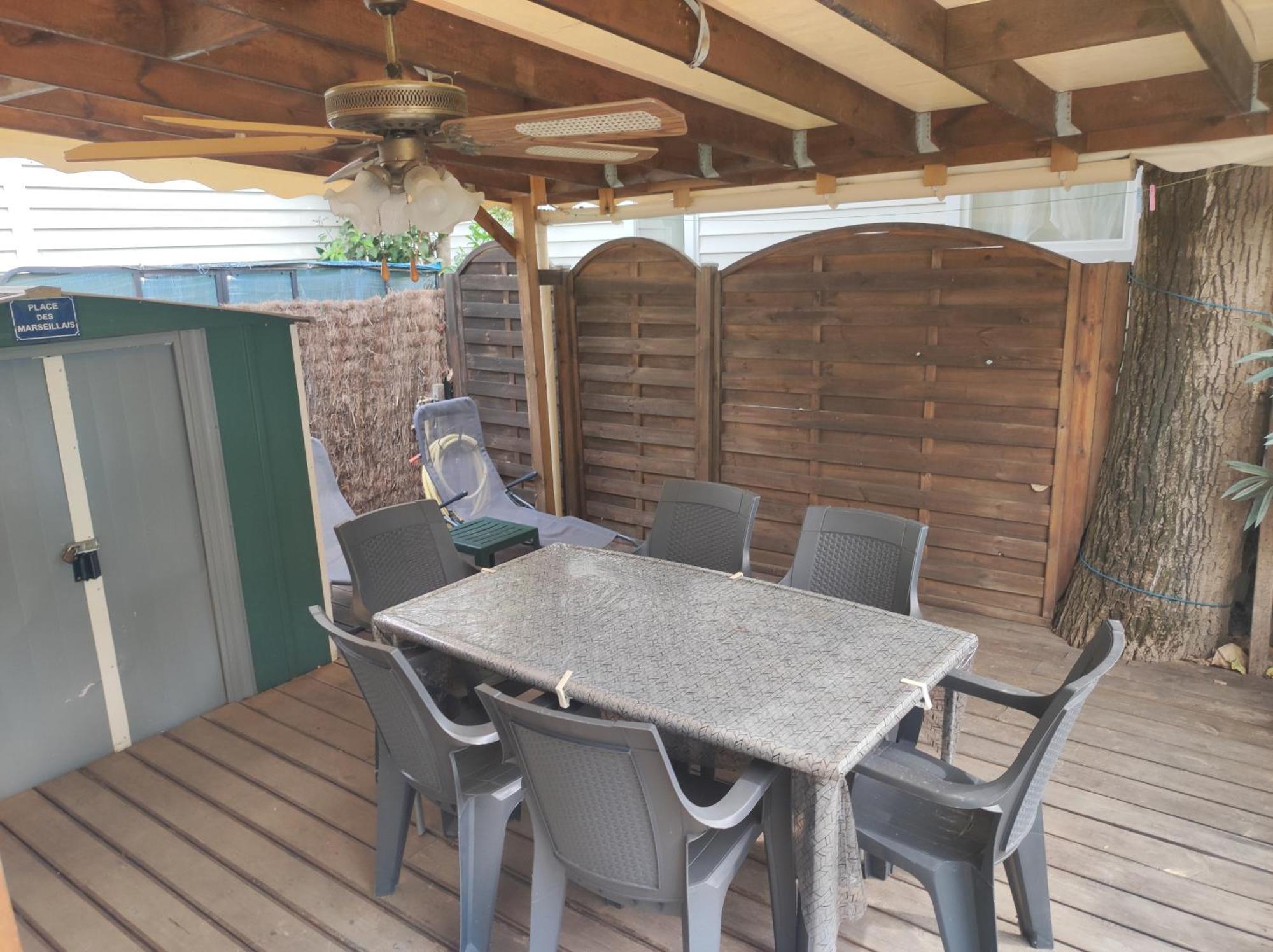 Vacances Familiales Dans Camping Avec Piscine Fréjus Quarto foto